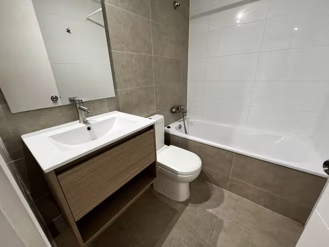 Arriendo Depto. Casi Nuevo + Estac. y Bodega – Macul – $400.000 - Imagen 10