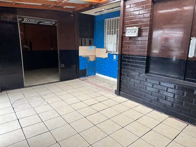 Se vende Casa amplios espacios ideal para proyecto comercial