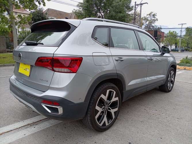 VOLKSWAGEN TAOS 1.4 TSI HIGHLINE 4X2 AT 5P. 2025