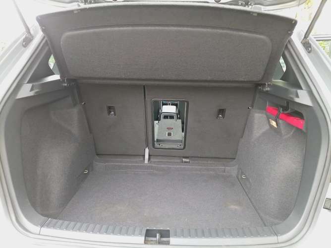 VOLKSWAGEN TAOS 1.4 TSI HIGHLINE 4X2 AT 5P. 2025