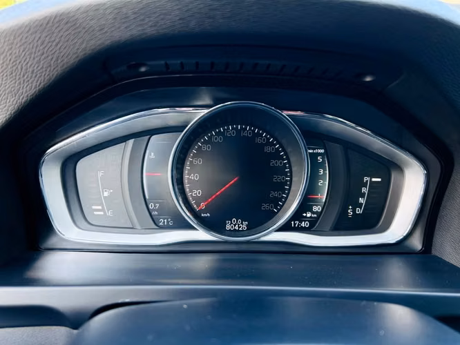VOLVO S60 D2 AT DIESEL 2019 - Imagen 12