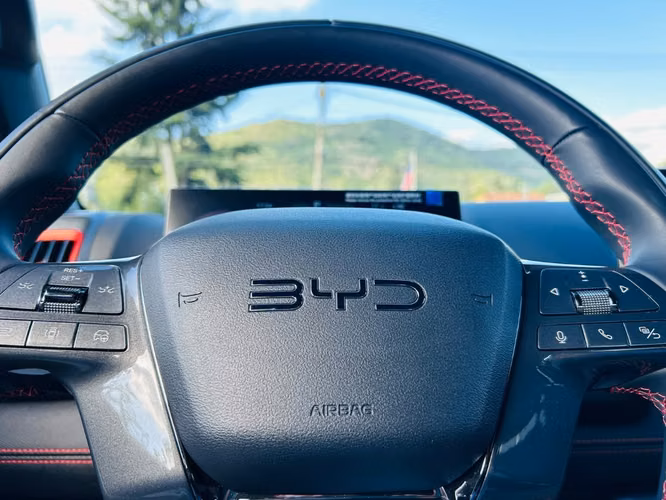 BYD SHARK HIBRIDO 1.5 TURBO 4X4 2026 - Imagen 12