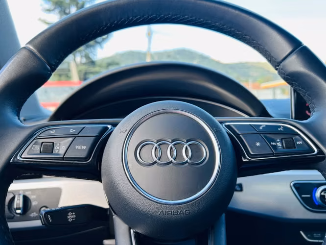 AUDI A4 35 TFSI 2.0T S LINE 2022 - Imagen 12