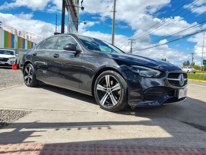 MERCEDES-BENZ C200 1.5 TURBO AUTOMÁTICO 2023