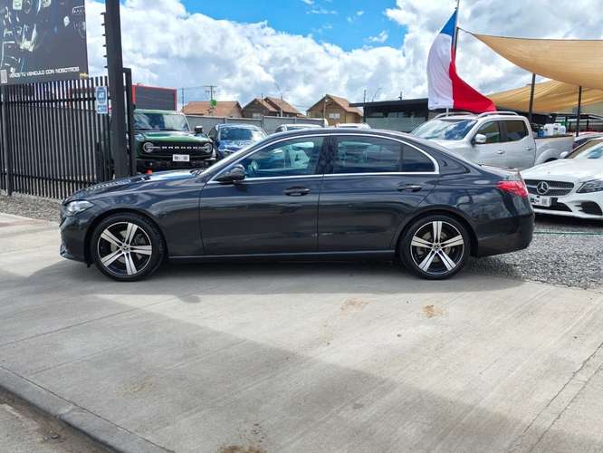MERCEDES-BENZ C200 1.5 TURBO AUTOMÁTICO 2023