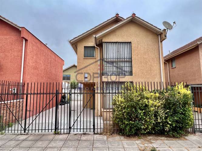 CASA AISLADA 3D, 3B EN PASAJE CERRADO, EL ABRAZO, MAIPÚ - Imagen 2
