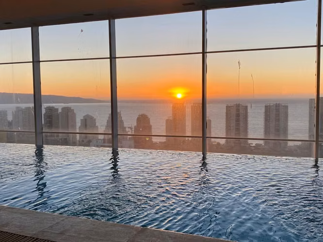 Arriendo amplio Departamento Amoblado - Bosques de Montemar - Imagen 11