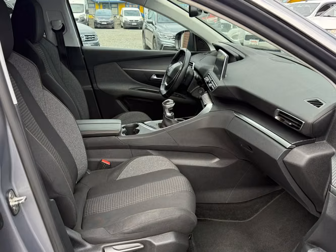 PEUGEOT 3008 1.5 DIÉSEL MT.2020 - Imagen 5