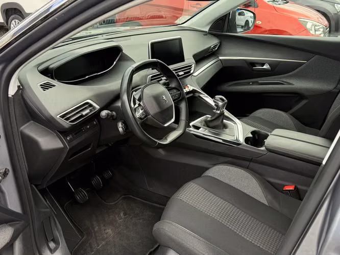 PEUGEOT 3008 1.5 DIÉSEL MT.2020 - Imagen 11