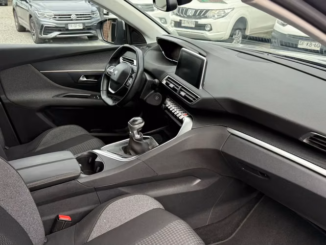 PEUGEOT 3008 1.5 DIÉSEL MT.2020 - Imagen 7