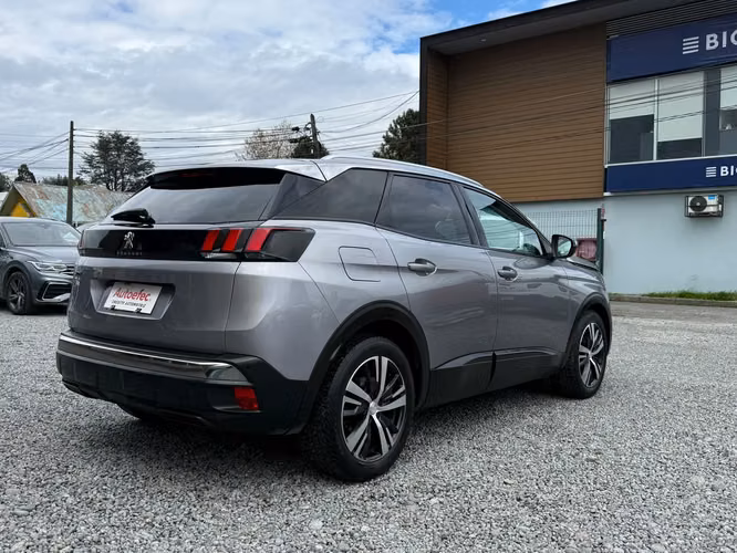 PEUGEOT 3008 1.5 DIÉSEL MT.2020 - Imagen 8