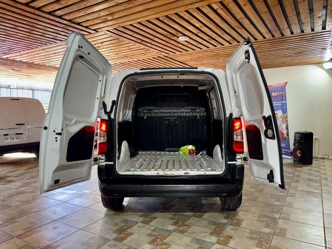 OPEL COMBO FACTURABLE VALOR CON IVA
