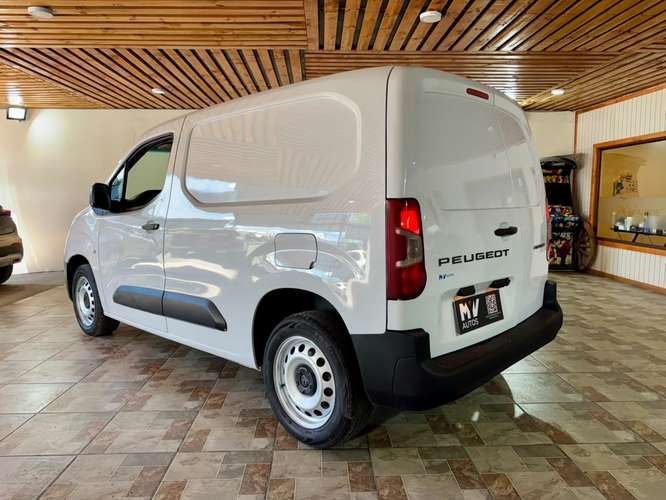 PEUGEOT PARTNER L1 FACTURABLE VALOR CON IVA - Imagen 3