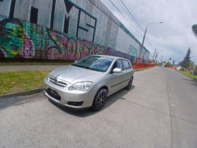 Vendo toyota corolla sport