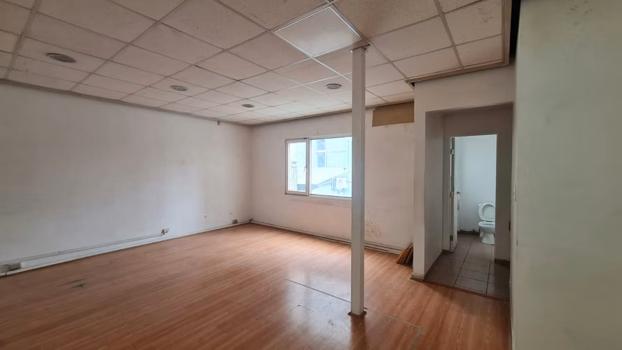 USO COMERCIAL - 3P,2B - 126M2, BARRIO ITALIA - Imagen 6