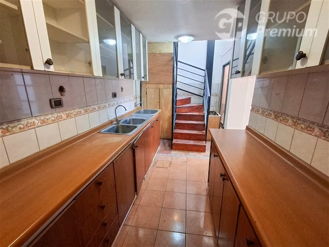 Casa en arriendo de 3 dorm. 3B en Arica cerca de centro - Imagen 9