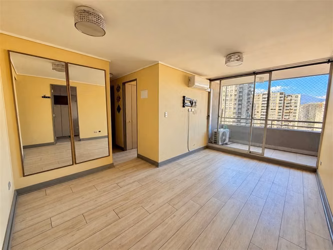 Depa en venta de 2 dorm.2 baños 1 est y bodega en San Miguel - Imagen 2
