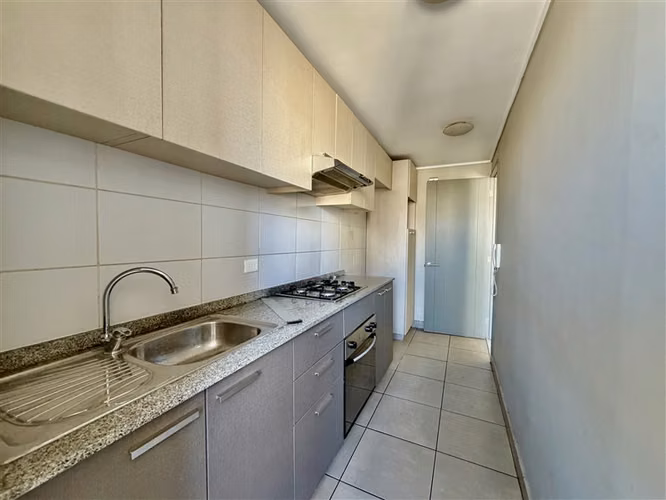 Depa en venta de 2 dorm.2 baños 1 est y bodega en San Miguel - Imagen 5