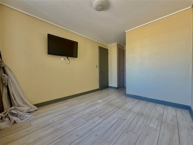 Depa en venta de 2 dorm.2 baños 1 est y bodega en San Miguel - Imagen 10