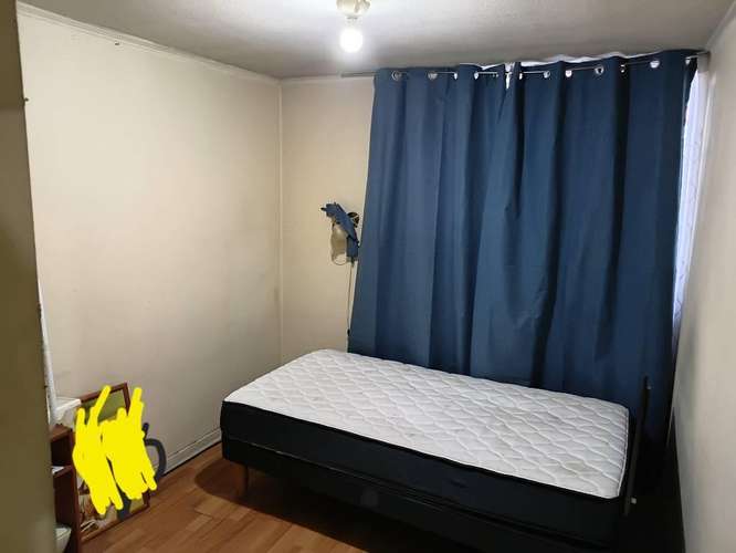 Arriendo pieza Amoblada  solo MUJER