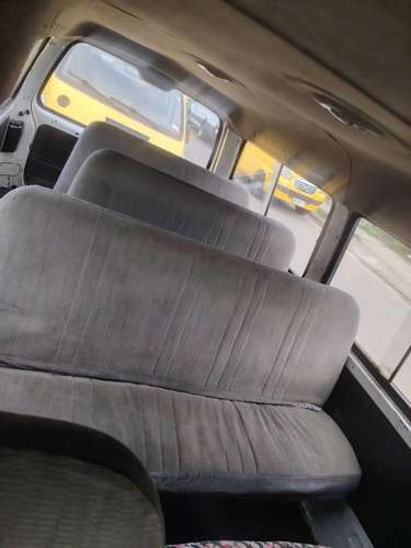 Kia besta 2006 2.7 - Imagen 3