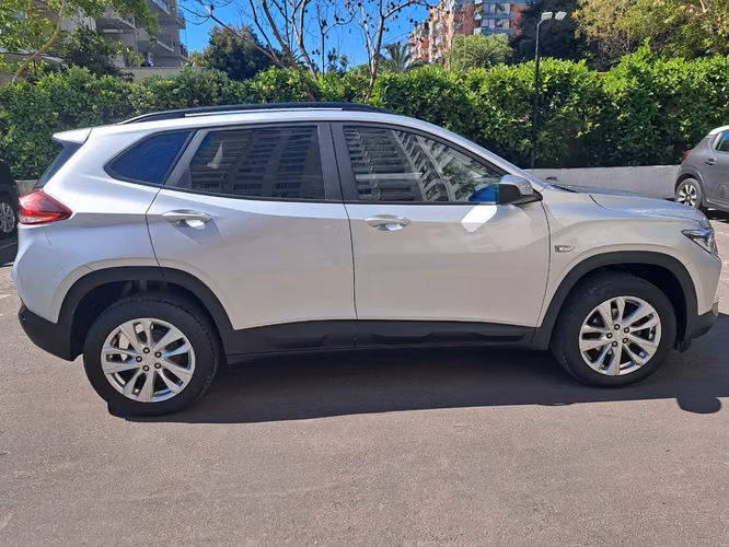 Única Dueña - SUV Chevrolet Tracker 1.2 LTZ AT Gris - 100% mantención oficial