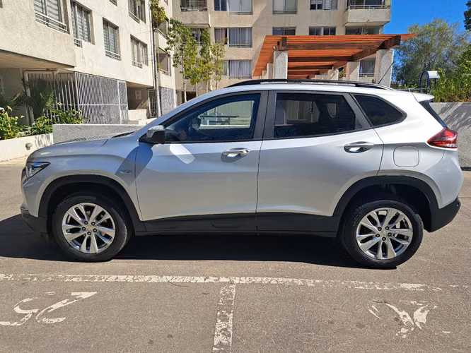 Única Dueña - SUV Chevrolet Tracker 1.2 LTZ AT Gris - 100% mantención oficial