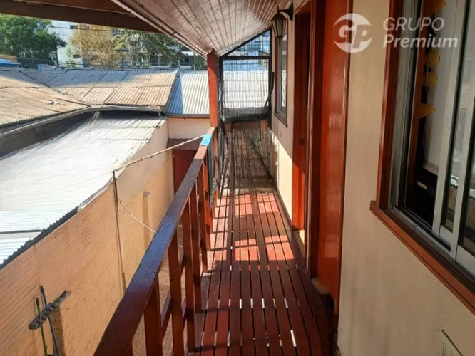 Acogedora Casa de 3D 1B.con potencial en venta Est. Central - Imagen 19