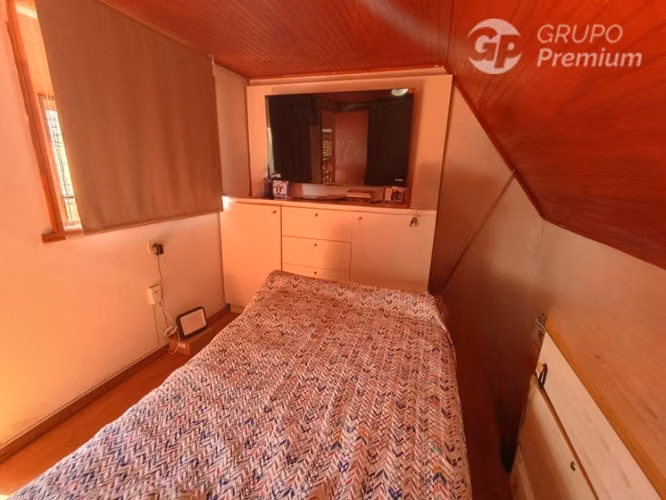 Acogedora Casa de 3D 1B.con potencial en venta Est. Central - Imagen 27