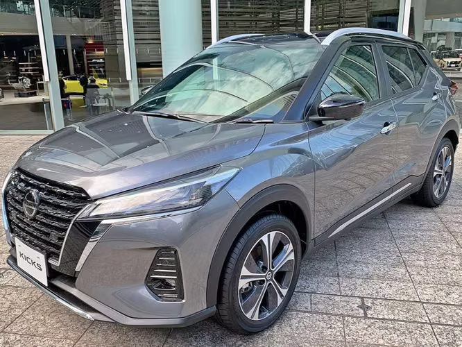 Nissan KICKS 2020
