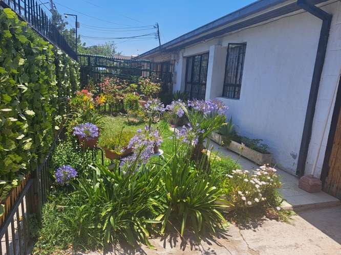 CASA PARA REMODELACIÓN EN VENTA EN VILLA FREI, ÑUÑ