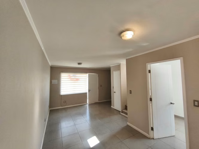  CASA EN ARRIENDO – $700.000 - Imagen 4