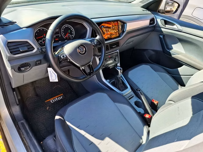 VOLKSWAGEN T-CROSS 2021 - Imagen 17