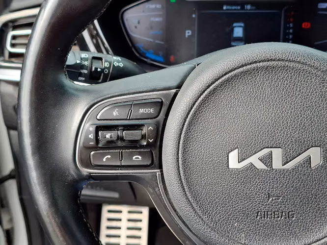 KIA NIRO 2023 - Imagen 12