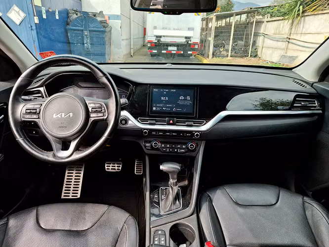 KIA NIRO 2023 - Imagen 10