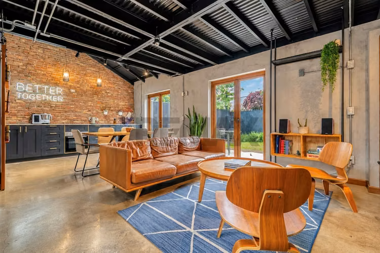 Casa de diseño en las condes | loft y 2 oficinas - Imagen 3