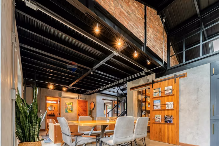 Casa de diseño en las condes | loft y 2 oficinas - Imagen 9