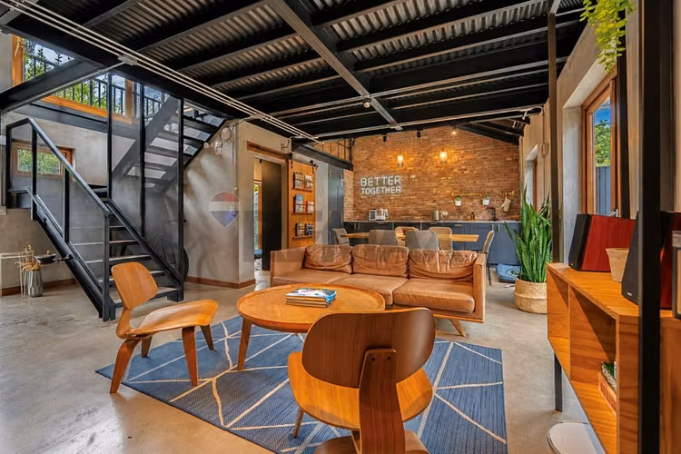Casa de diseño en las condes | loft y 2 oficinas - Imagen 2