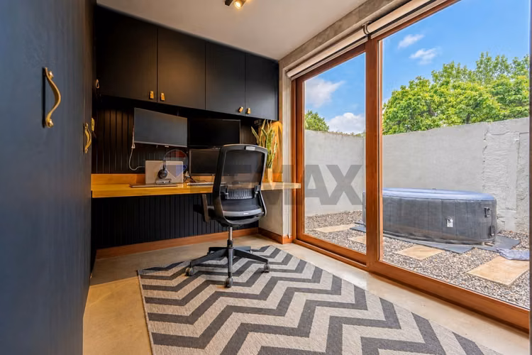 Casa de diseño en las condes | loft y 2 oficinas - Imagen 10