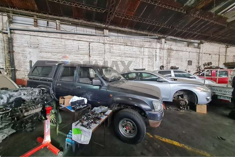 Gran propiedad comercial 1.578 m2 de terreno - Imagen 5