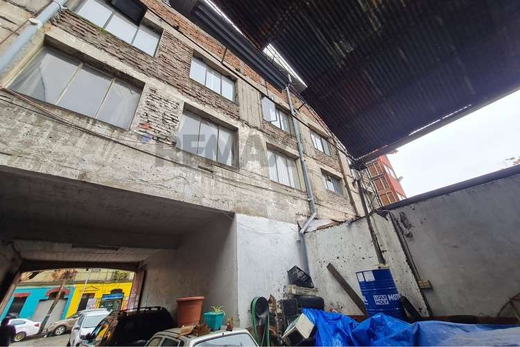 Gran propiedad comercial 1.578 m2 de terreno - Imagen 11
