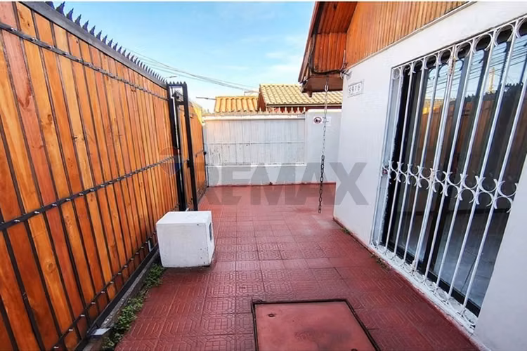 Oportunidad casa en peñalolen 5d/3b/3e - Imagen 23