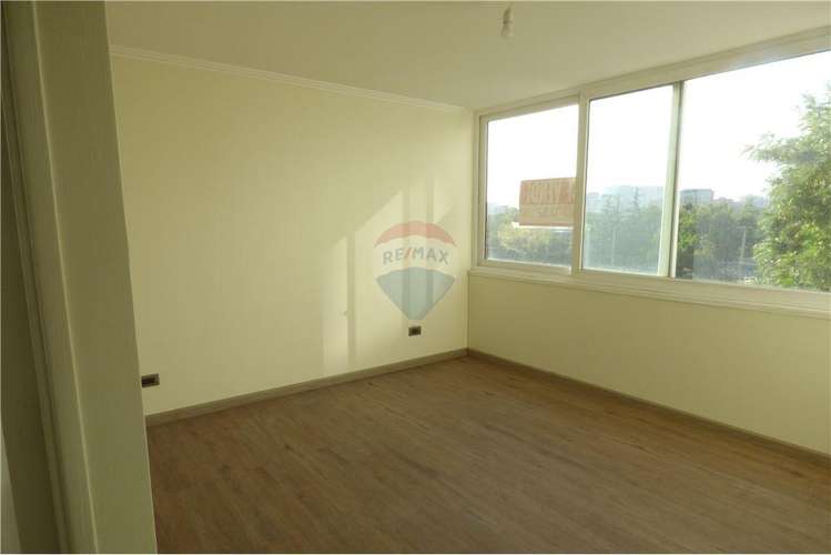 Departamento remodelado a pasos de metro manquehue - Imagen 13