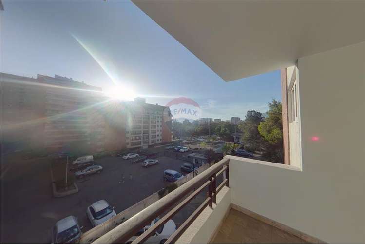 Departamento remodelado a pasos de metro manquehue - Imagen 7
