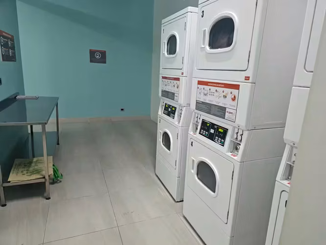 DEPTO ESTUDIO EN ISLA TEJA CON ESTACIONAMIENTO Y BODEGA - Imagen 10