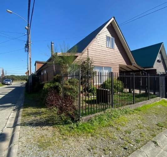 CASA 2 PISOS EN  VENTA EN PARQUE RESIDENCIAL LOS FUNDADORES
