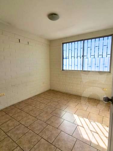 VENDO AMPLIA CASA IDEAL SECTOR COMERCIAL TALAGANTE - Imagen 10