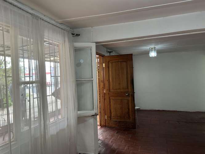 VENDE CASA EXCELENTE UBICACION COMERCIAL RENGO - Imagen 7