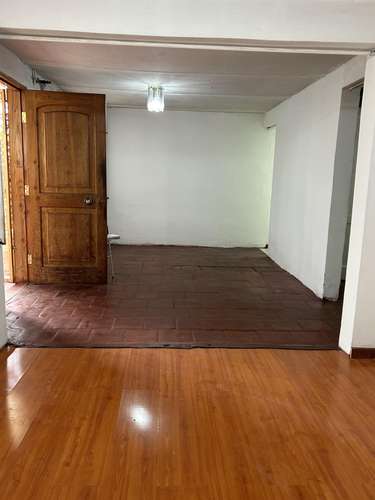 VENDE CASA EXCELENTE UBICACION COMERCIAL RENGO - Imagen 4