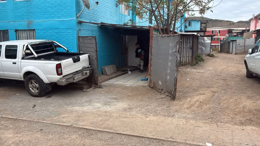 VILLA ALTO ACONCAGUA, REMODELADO, SE REMATA - Imagen 9